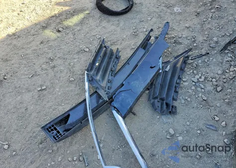 2017 Chevrolet Equinox Lt z USA, uszkodzony, nr VIN 2GNALCEK4H1584031